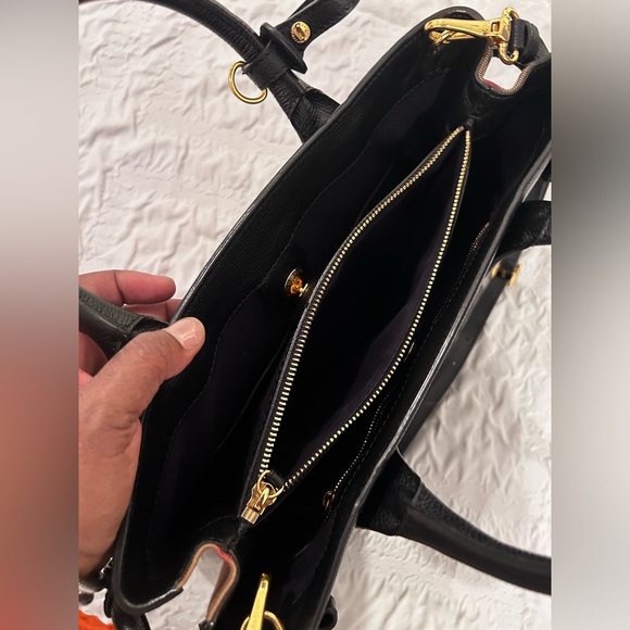 Burberry Top Handle Bag - Picture 3 of 8